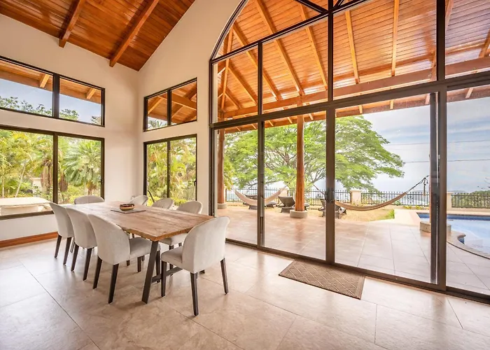 Luxe Ocean-view Hideaway In Carrillo Buenos Aires (Guanacaste)