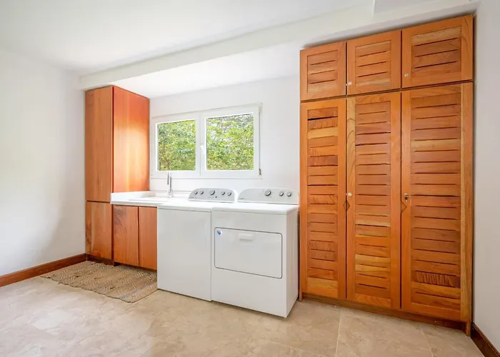 Luxe Ocean-view Hideaway In Carrillo *